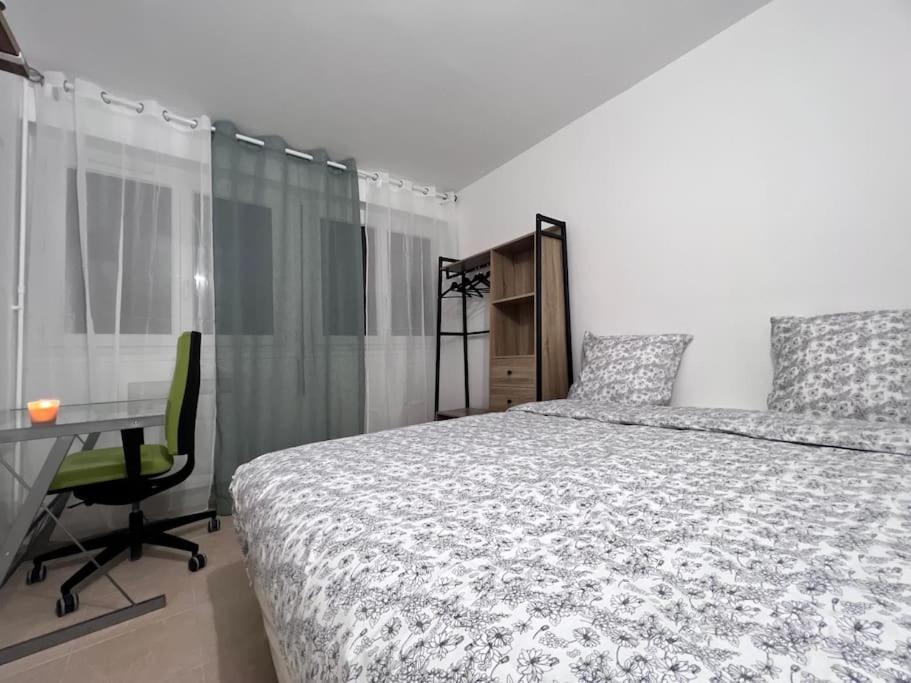 Appartement Au Duleing House Orléans Kültér fotó